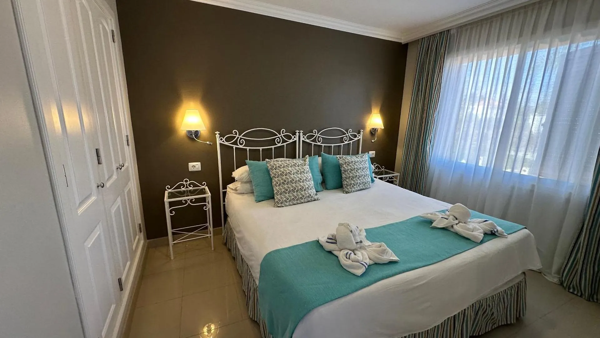 Rf La Quinta Park Suites Santa Ursula  Spain
